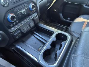 Miniature 11 GMC Sierra 2500 HD At4 4X4 6.6L Diesel 2023