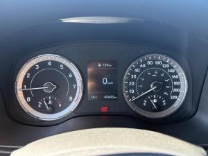 Miniature 16 Hyundai Venue Essential MANUEL FWD 2022