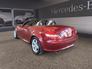 Miniature 7 Mercedes-Benz SLK-Class 280 Toit rigide à commande électrique 2008