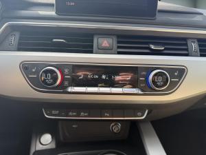 Miniature 19 Audi A4 Komfort 45 TFSI quattro 2019
