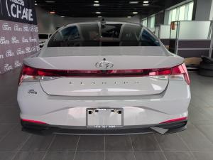 Miniature 6 Hyundai Elantra Preferred IVT avec ensemble technologie 2023