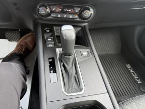 Miniature 15 Nissan Kicks Sv Ta 2026