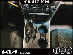 Miniature 10 Toyota Camry LE berline 4 portes CVT 2015