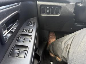 Miniature 17 Mitsubishi RVR SE CVT 4 portes TI *Disponibilité limitée* 2015
