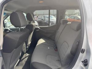 Miniature 10 Nissan Xterra 4 portes, S, 4 RM, boîte automatique 2005