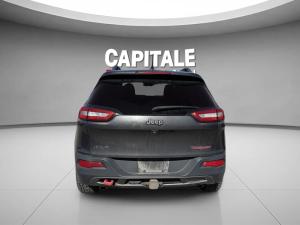 Miniature 5 Jeep Cherokee Trailhawk 4 portes 4 roues motrices 2015