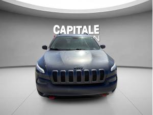 Miniature 9 Jeep Cherokee Trailhawk 4 portes 4 roues motrices 2015