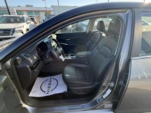 Miniature 10 Nissan Sentra SR Édition minuit (CVT) 2022