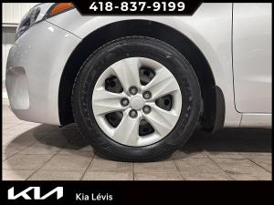Miniature 6 Kia Forte5 Voiture à hayon, 5 portes, boîte automatique LX+ 2017