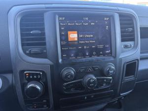 Miniature 9 RAM 1500 Classic Express Quad Cab 4x4 caisse de 6 pi 4 po 2019