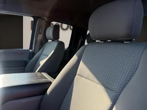 Miniature 10 Ford Super Duty F-250 SRW XL cabine double 4RM caisse de 6,75 pi 2019