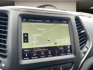Miniature 20 Jeep Cherokee Altitude *AWD *VOLANT CHAUFFANT *BIZONE *GPS *CAMÉRA 2023