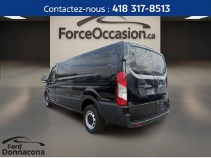 Miniature 6 Ford Transit Cargo Van T-150 PA toit bas 130 po PNBV de 8 670 lb 2023