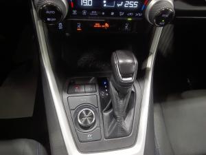 Miniature 18 Toyota RAV4 Hybrid Se * Awd * Gps * Toit * Carplay * Caméra * Volant Chauff * 2023