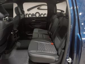 Miniature 6 RAM 1500 Sport * 4X4 * V8 * 395Hp * Caméra * Carplay * Sièges Chauff * 2023