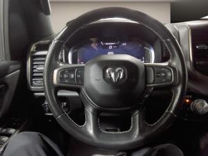 Miniature 14 RAM 1500 Sport * 4X4 * V8 * 395Hp * Caméra * Carplay * Sièges Chauff * 2023