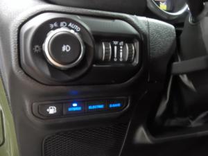 Miniature 21 Jeep Wrangler 4XE Unlimited Sahara * 375Hp * Cuir * Toit * Bi-Zone * Volant Chauff * 2022
