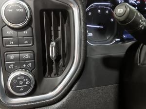 Miniature 22 GMC Sierra 2500 HD Slt * 4X4 * Turbo-Diesel * Cuir * Gps * Bi-Zone * 18500Lbs Towing * 2020