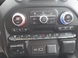 Miniature 19 GMC Sierra 2500 HD Slt * 4X4 * Turbo-Diesel * Cuir * Gps * Bi-Zone * 18500Lbs Towing * 2022
