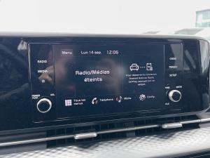 Miniature 18 Kia Carnival Lx* V6* 8Pass* Carplay* Sieges Chauffants* Bizone* 2023