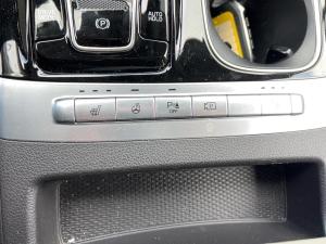 Miniature 23 Kia Carnival Lx* V6* 8Pass* Carplay* Sieges Chauffants* Bizone* 2023