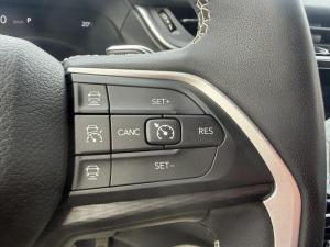 Miniature 16 Jeep Grand Cherokee Laredo 4x4 2023