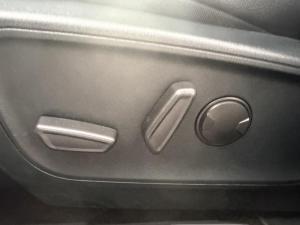 Miniature 11 Ford Escape Titanium TI 2020