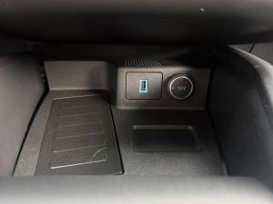Miniature 18 Ford Escape Titanium TI 2020