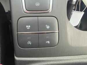 Miniature 20 Ford Escape Titanium TI 2020