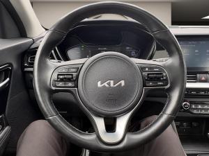 Miniature 14 Kia Niro PHEV Ex * Gps * Cuir * Toit * Carplay * Bi-Zone * Volant Chauff * 2022