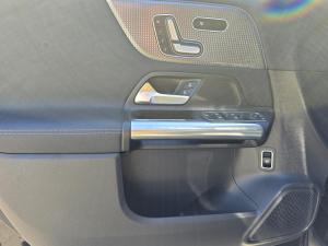 Miniature 15 Mercedes-Benz GLA Gla 250 4Matic *Turbo *Cuir *Toit Pano *Bizone *Siege Chauffant 2021