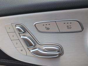Miniature 23 Mercedes-Benz C 300 C 300 Convertible 4Matic *Turbo *Bizone *Cuir *Toit *Carplay *Volant/Siege Chauffant 2023