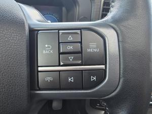 Miniature 11 Ford F-150 LARIAT cabine SuperCrew 4RM caisse de 5,5 pi 2024