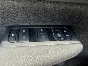 Miniature 11 Volvo XC40 Plus 2024