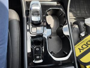 Miniature 18 Volvo XC40 Plus 2024