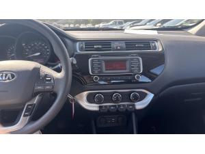 Miniature 22 Kia Rio Berline MANUELLE *BLUETOOTH *SIRIUS XM *AIDE AU DEMARAGE EN PENTE 2016