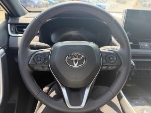 Miniature 10 Toyota Rav4 XSE PHEV, Volant et Bancs chauffants, Bas kilométrage 2025