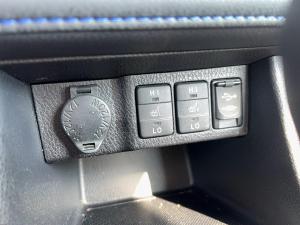 Miniature 25 Toyota Corolla Berline *SIEGE/VOLANT CHAUFFANT *TOIT *CRUISE *CAMERA 2017