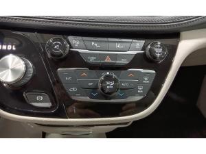 Miniature 31 Chrysler Pacifica Familiale 4 portes Limited 2017