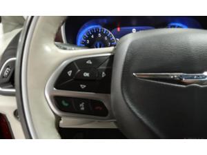 Miniature 35 Chrysler Pacifica Familiale 4 portes Limited 2017