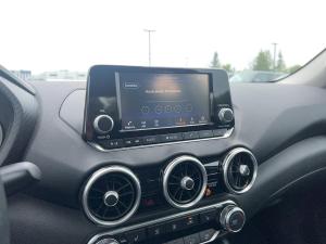 Miniature 19 Nissan Sentra S Plus *CAMERA *CARPLAY *BLUETOOTH *SIÈGES CHAUFFANTS *FREINAGE D'URGENCE 2022