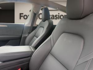 Miniature 9 Tesla Model Y Long Range 2023