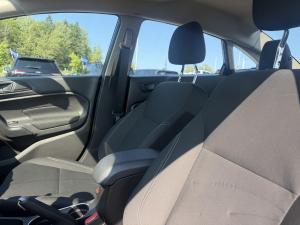 Miniature 8 Ford Fiesta Berline SE 4 portes - MANUELLE 2017