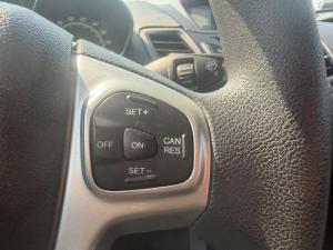 Miniature 11 Ford Fiesta Berline SE 4 portes - MANUELLE 2017