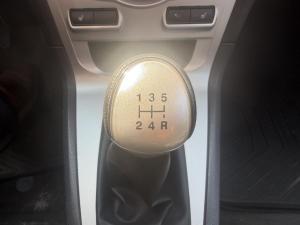 Miniature 15 Ford Fiesta Berline SE 4 portes - MANUELLE 2017