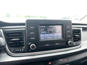Miniature 19 Kia Rio5 Lx+ *Camera *Bluetooth *Volant/Sièges Chauffants *Commandes Au Volant 2018
