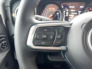 Miniature 14 Jeep Wrangler Sahara *CUIR *CAMERA *CARPLAY *VOLANT/SIÈGES CHAUFFANTS *REGULATEUR VITESSE ADAPTATIF 2024