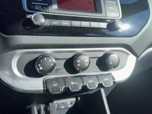 Miniature 20 Kia Rio Lx+ *Bluetooth *Sièges Chauffants *Regulateur Vitesse *Commandes Au Volant 2016