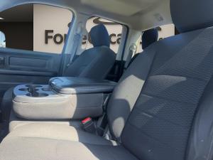 Miniature 7 RAM 1500 Classic ST Quad Cab 4x4 caisse de 6 pi 4 po 2019