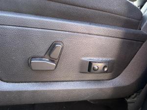 Miniature 9 RAM 1500 Classic Express cabine d'équipe 4x4 caisse de 5 pi 7 po 2023